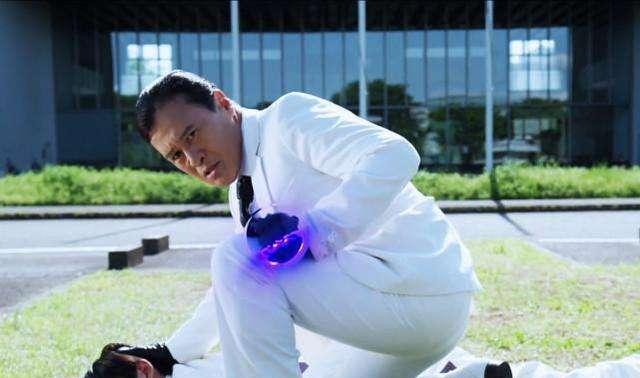 |假面骑士:赤石前后割裂感太强引海外粉丝吐槽,木下是真的不行!