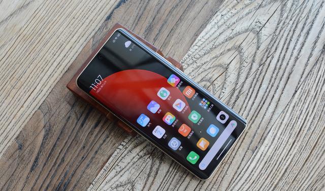 小米科技|发布不到两个月售价创新低,现在小米12SUltra还值得入手吗?