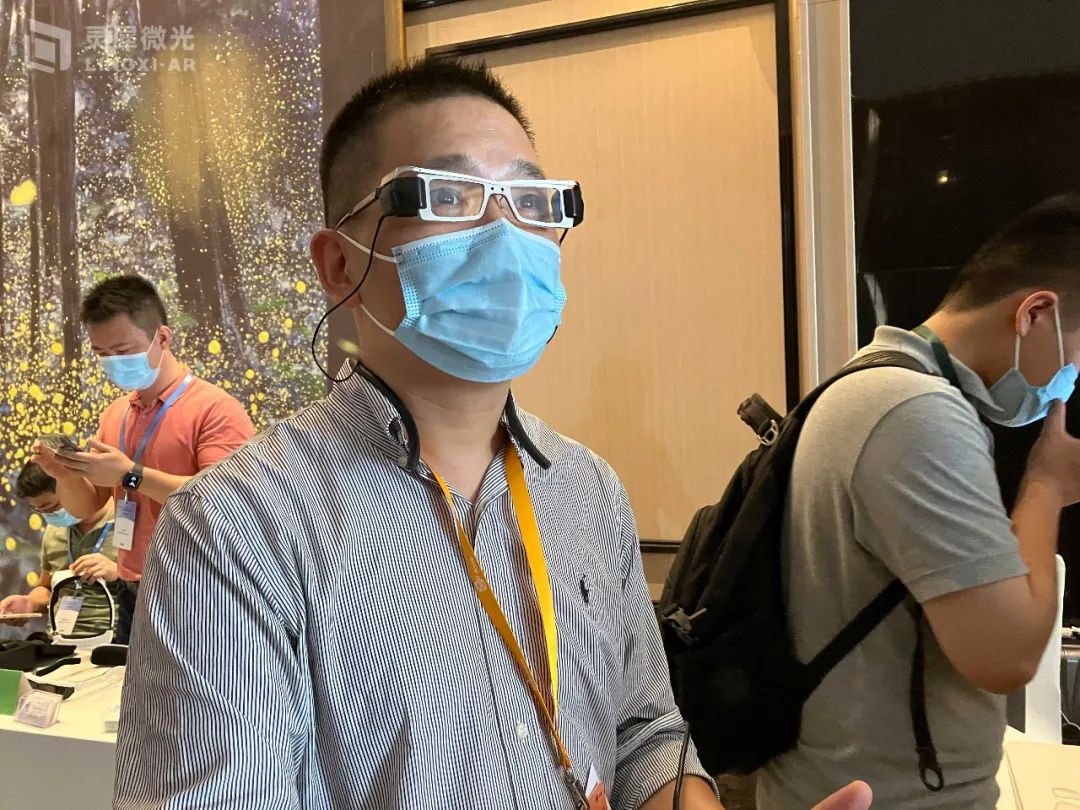 天玑9000|重磅!灵犀微光阿拉丁Bi参考机型新品亮相AWE2022