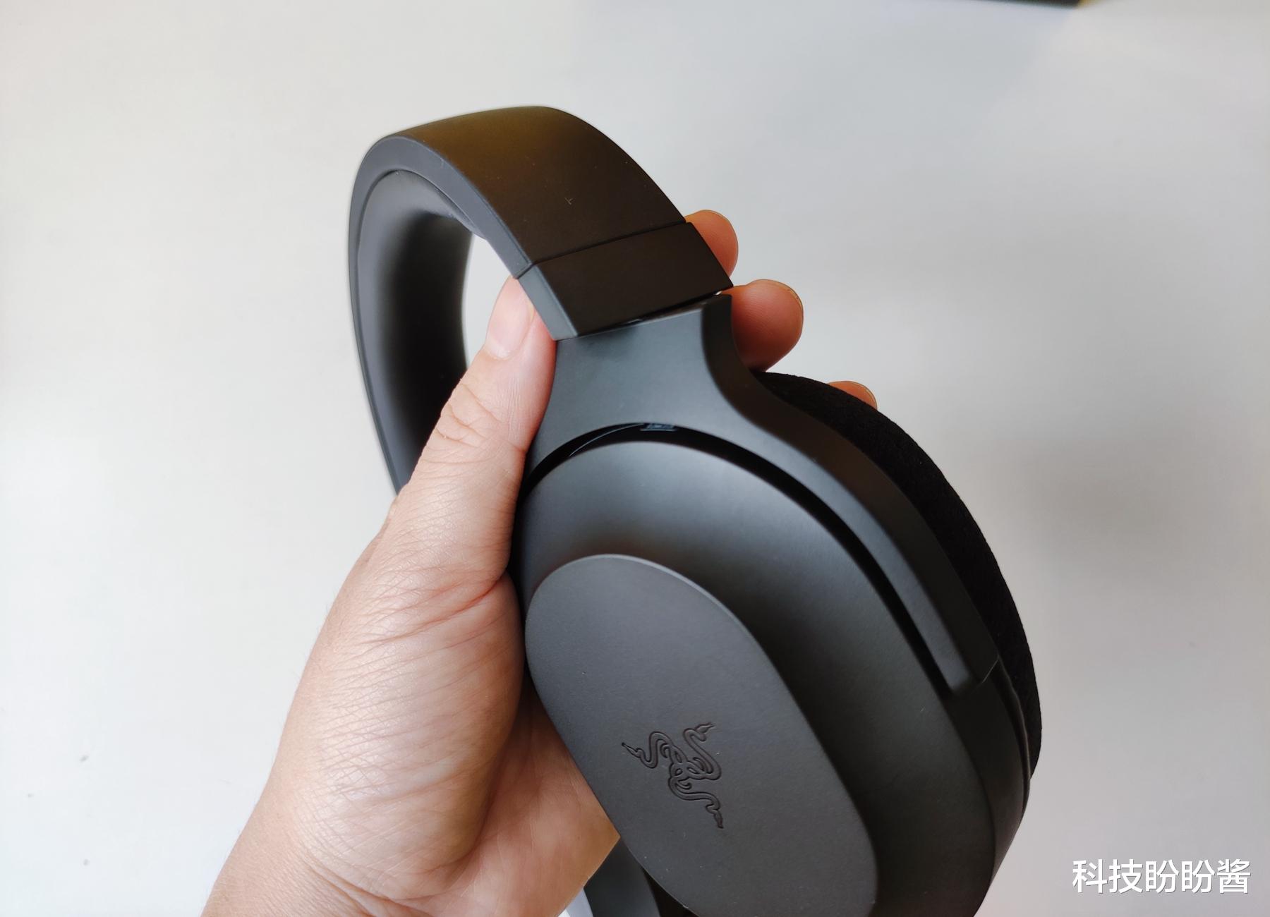 雷蛇|多平台自由切换，四合一无线游戏耳机--Razer雷蛇梭鱼X体验