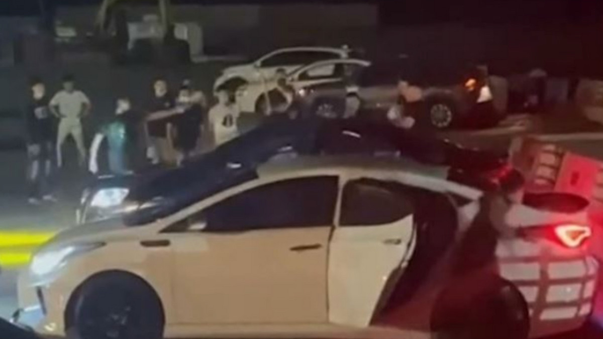 |演员朱九继子遭恶意撞击去世！对方持长棍攻击，打斗场面十分激烈