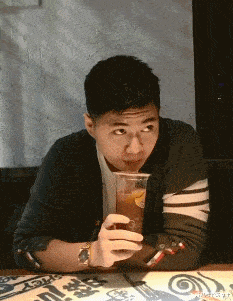 固态硬盘|“女老师课后忘关投影仪，搜索记录被公开...”