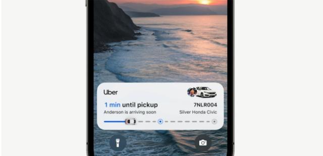 苹果|创新衰竭的苹果走上缝合怪路线,国产厂商:你礼貌吗?