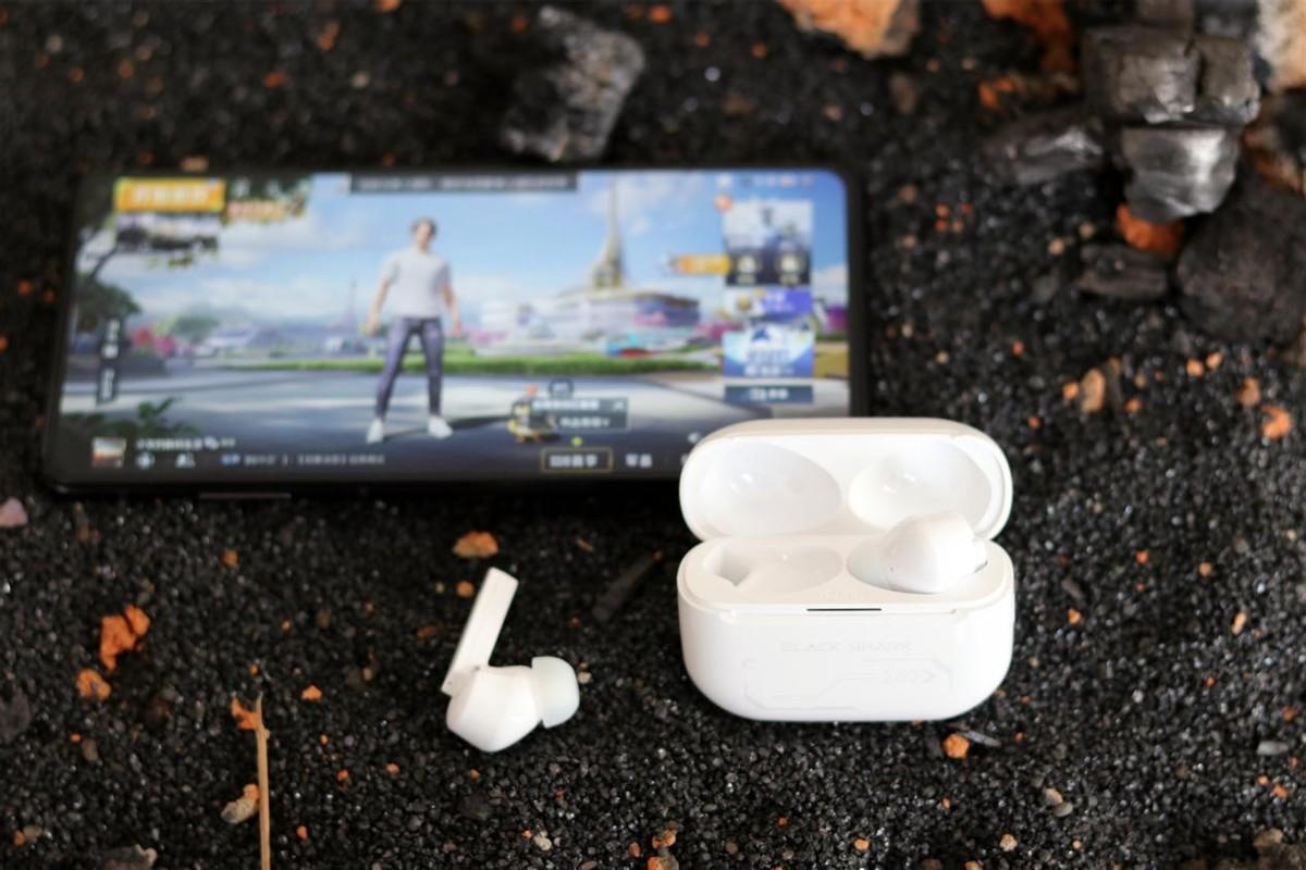 無線藍牙|游戲黨的福音！黑鯊新出的鳳鳴真無線藍牙耳機，讓你玩手游更爽