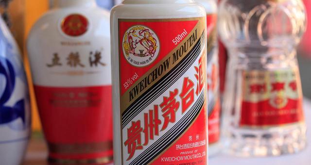 阿里巴巴|微信和支付宝二选一,你留哪个?为何马云常说要把阿里做到102岁