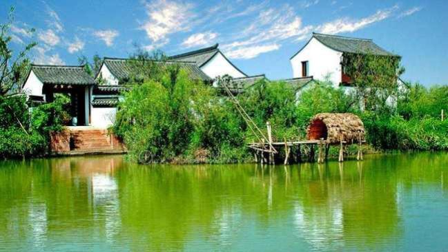 云南|杭州——五一小长假去哪里逛？踏青、美景、露营、寻找传说……