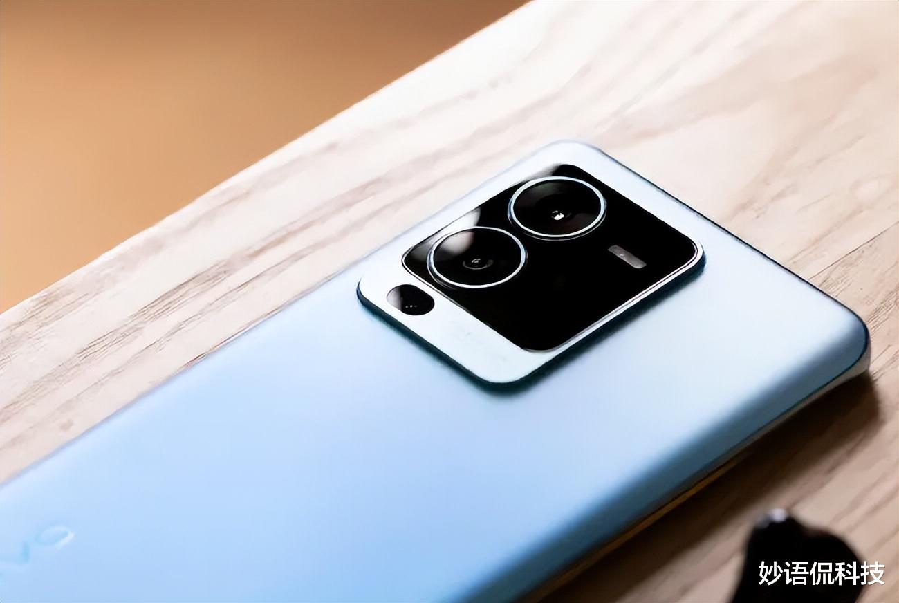 vivo|2000 元价位的中端手机，谁卖得最好？有答案了