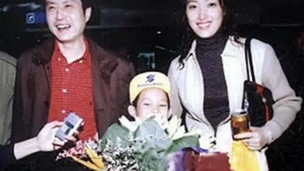 陈忠和|前女排教练陈忠和的两次婚姻，一次妻子意外离世，二婚遇小11岁真爱