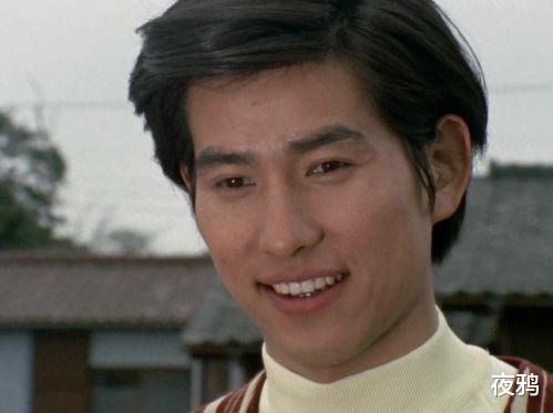 acgn漫评|戴卡人间体入队太儿戏?看看他的前辈,你就知道,这其实是传统!