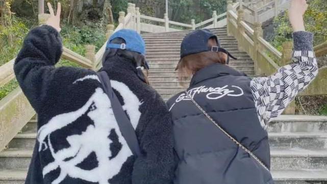 湖南卫视|?杨幂发文为刘诗诗庆生，粉丝频发合照感慨道，“这11年虽久但值”