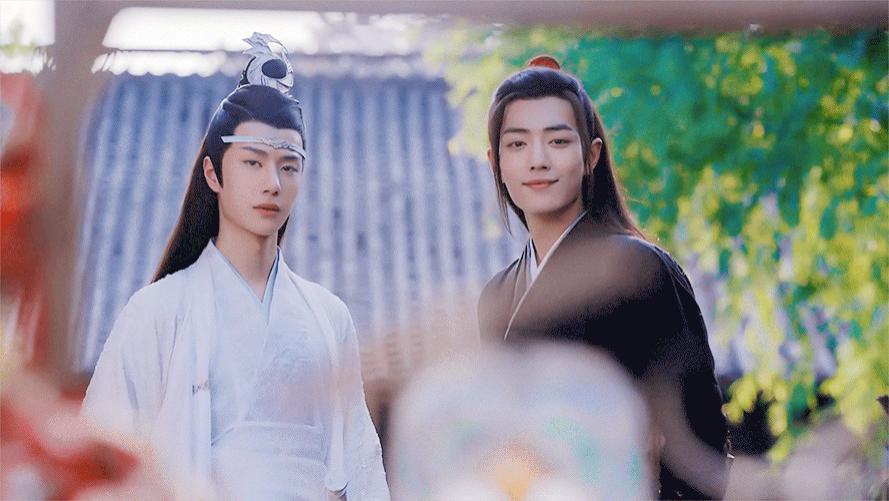 迪丽热巴|CP感真的很奇怪，有人举止亲密如陌生人，有人一个眼神满屏甜蜜