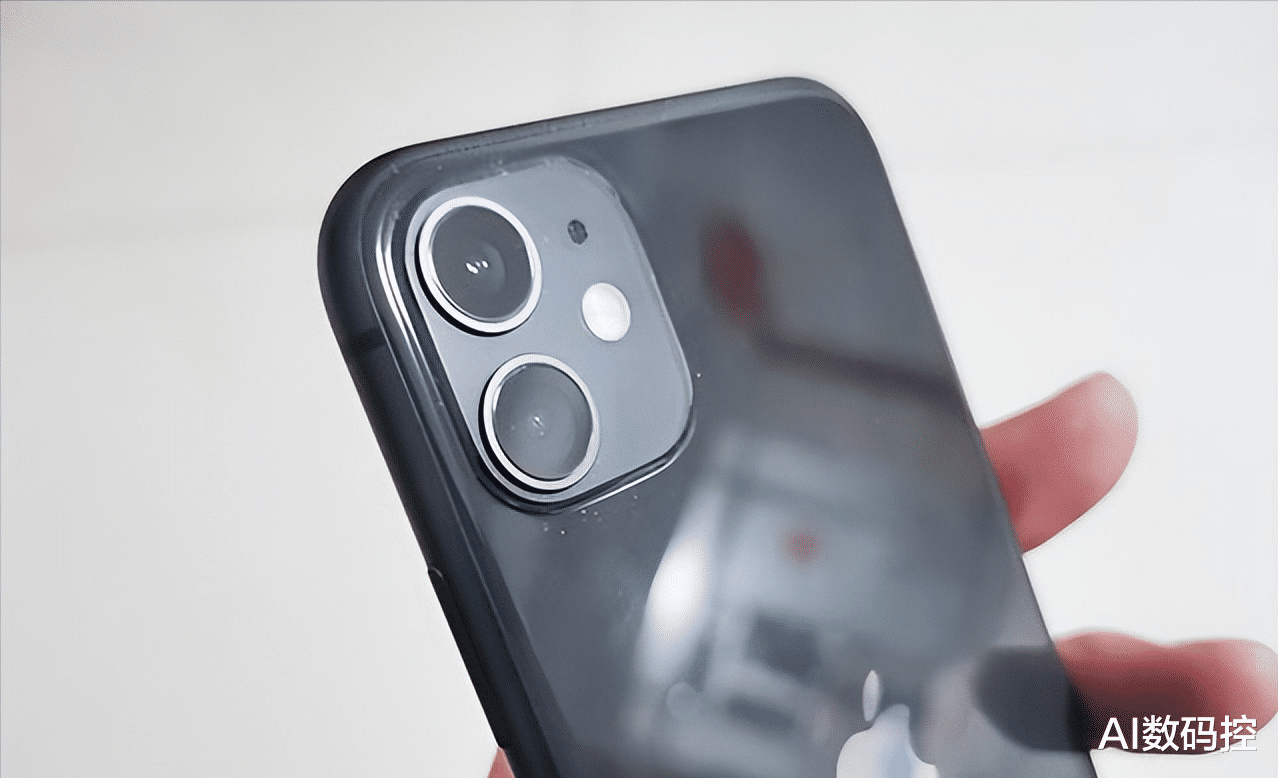 三星Galaxy|苹果11值不值得买?不吹不黑,降价后3699元真香