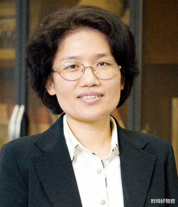 芯片|我国最低调芯片女王,为中国芯杀出条“血路”,堪比任正非!