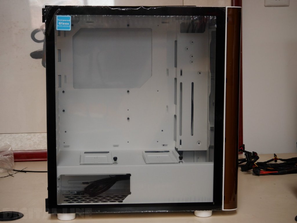 机箱|挑来选去，我相中了TT挑战者H3机箱