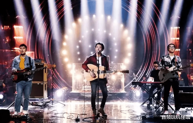 |以为拼命砸钱就可以很懂耳机,其实只是懂表面,内涵却是小白