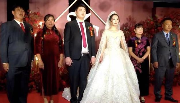 陈亚男|继回婆家受阻之后，陈亚男又发文喊话大衣哥，网友：别费力气了