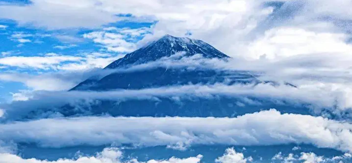 日本连续遭高温烘烤,这是日本富士山即将爆发的前兆?