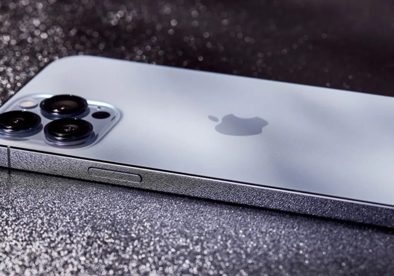 平板电脑|iPhone13Pro得益于自身强大的芯片，和支持了高刷，使用四年不成问题