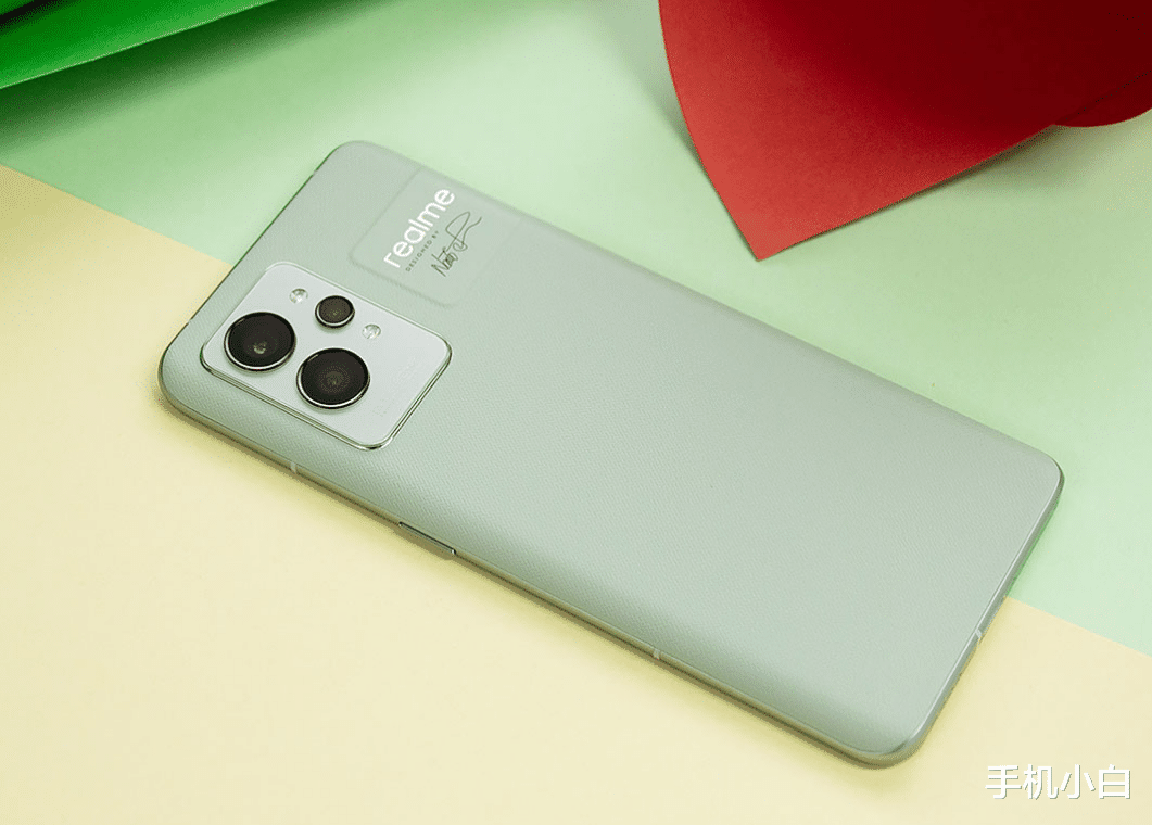 高通骁龙|7月份这4款“512GB”大内存手机，最低仅2399元，可以用到2027年