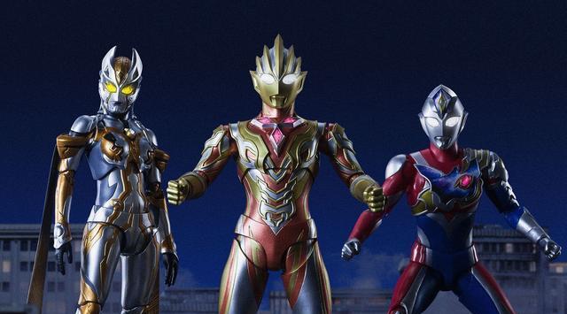 acgn漫評|特利迦奧特曼玩具共戰場景引熱議? 德凱第8話可能要洗白卡爾蜜拉