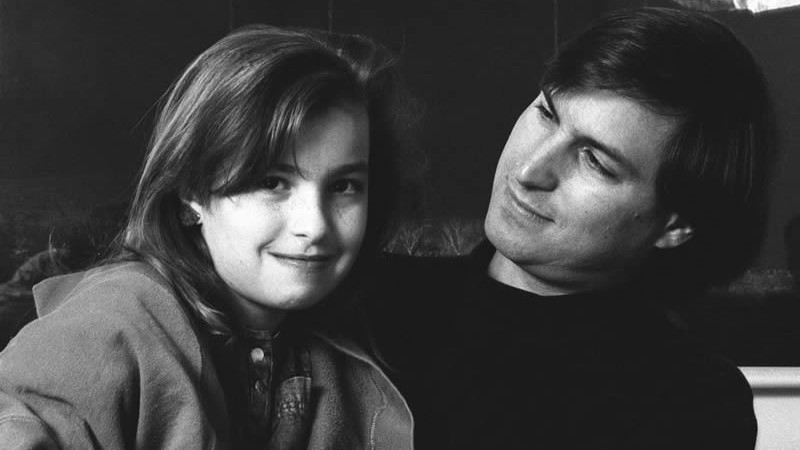 |乔布斯的私生女：2岁以前不被承认，百亿遗产跟她无关，这是为何