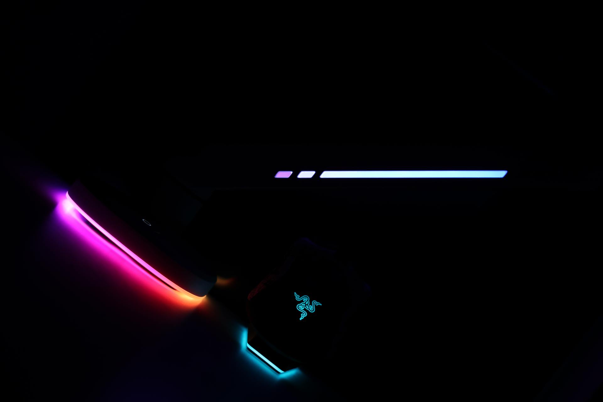 预告|桌面高颜值美物 北弧E700 RGB显示器支架 使用体验