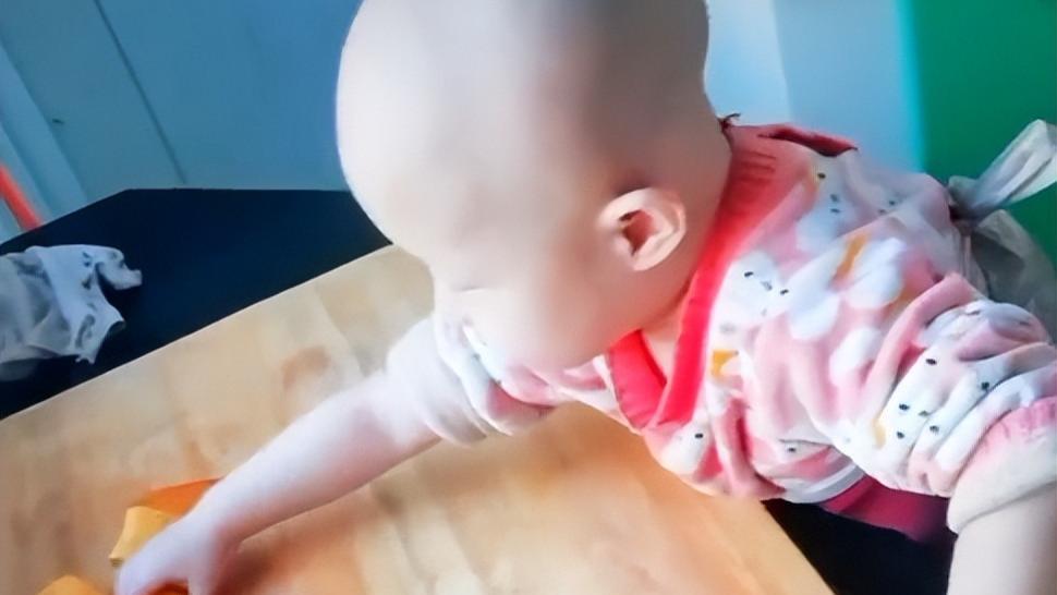 蚕豆|2岁萌娃成最年轻面点师，“花式面点”圈粉百万，堪比艺术品