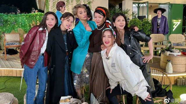 郑晓龙|你永远可以相信阿娇的颜值！和王心凌宁静合照，颜值优势太明显了