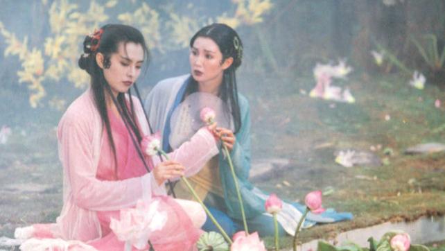 张曼玉|同样是演青蛇，把张曼玉和钟欣潼放在一起，差别就出来了