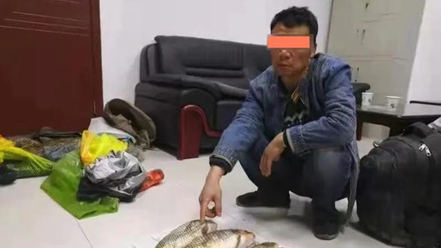 |重庆：非法锚鱼！11人被抓，另类“垂钓”为何屡禁不止？