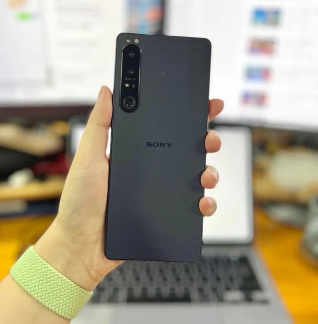 键盘|这台索尼Xperia 1 IV，我不推荐你买，但我买你别拦着