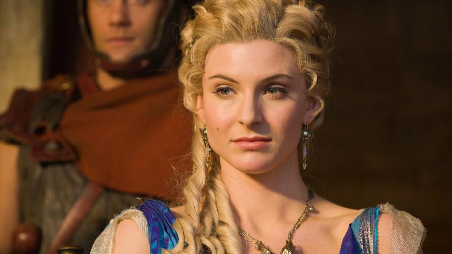 斯巴达克斯|同样是《斯巴达克斯》，电影版也一样残暴，也有一样的最毒妇人心