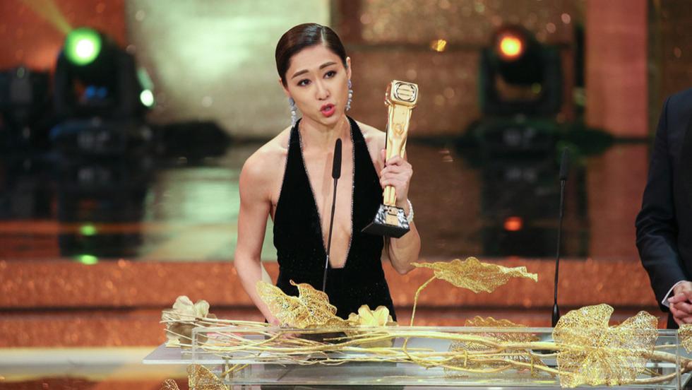 胡定欣|已单身6年！40岁胡定欣认因视后之名而感情路受阻，称感觉很矛盾