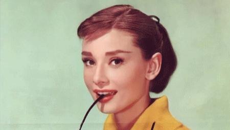 赵丽颖|赵丽颖拍“高糊”大片，被吐槽不如花絮，身上礼服却大有来头