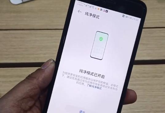 carplay|为啥老人用手机只推荐华为和小米，原因很“刺耳”，但却很现实！