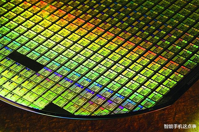 |iPhone15遭曝光:关键规格提升,劝大家做等等党