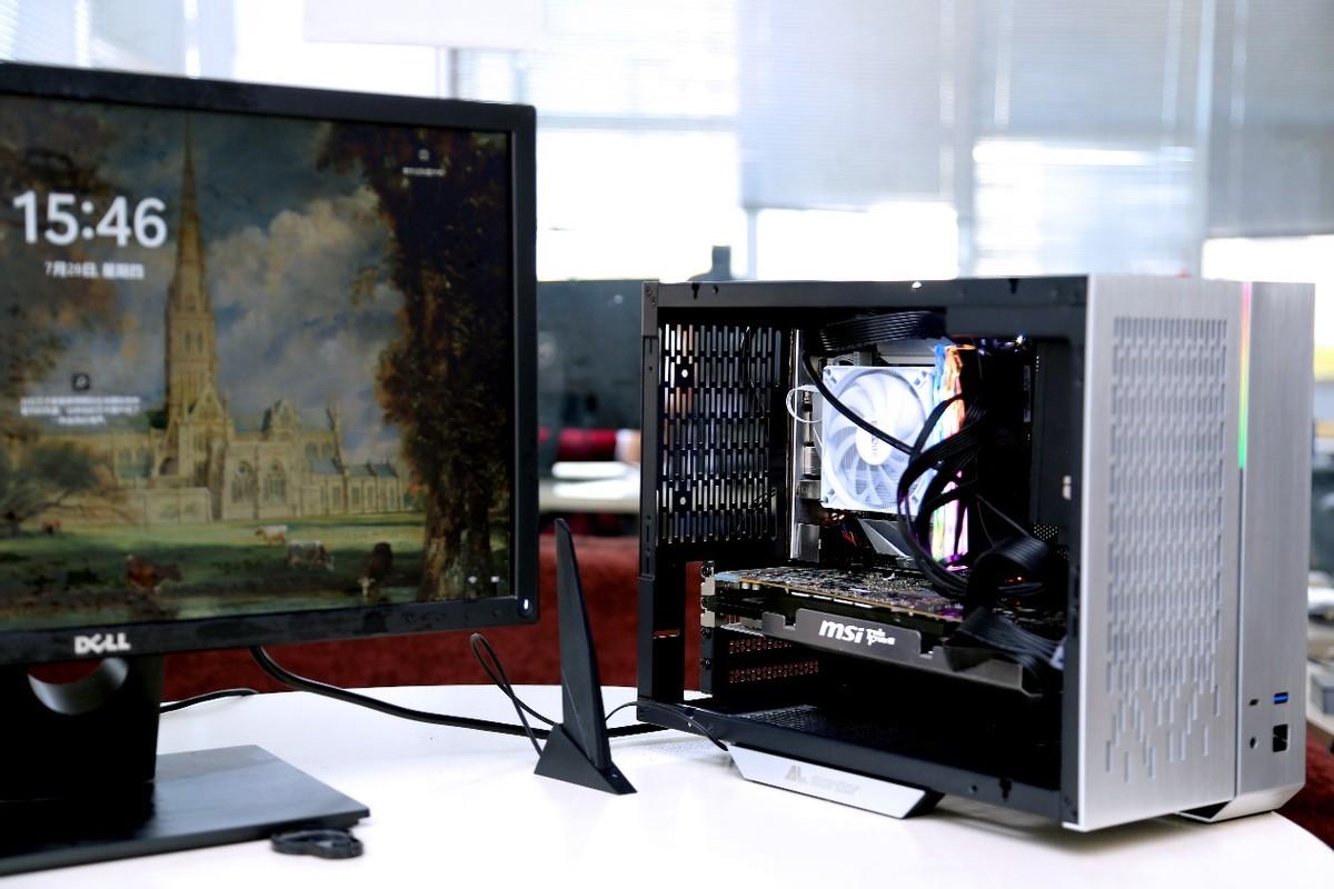 |难得动了装机的心思，新晋品牌ALmordor装机漫谈