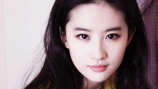 刘亦菲|刘亦菲到底有多美？这几张动态图保证你目不转睛！