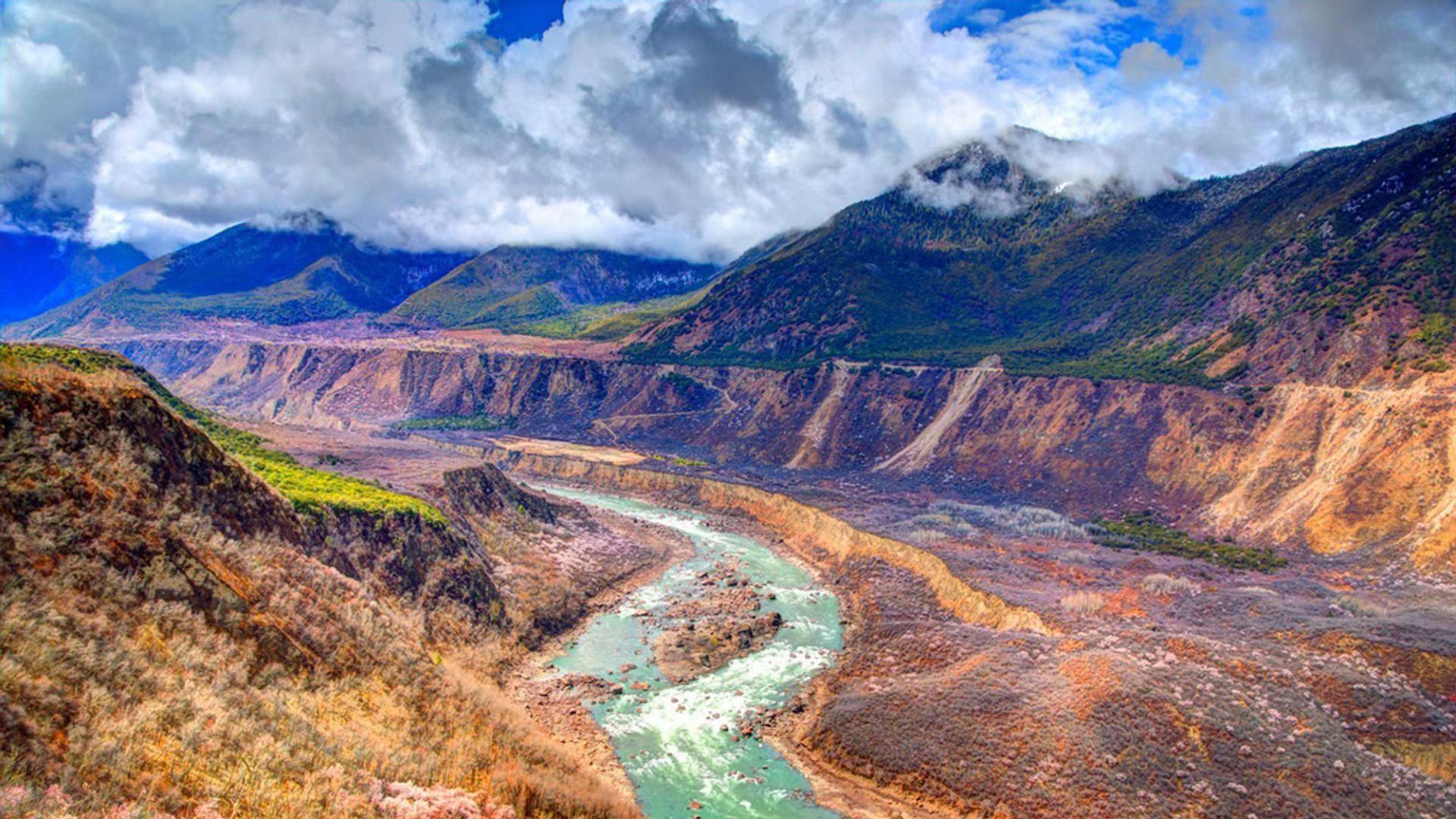 退休|世界最大、最深的峡谷，堪称地球上最后的秘境：雅鲁藏布大峡谷
