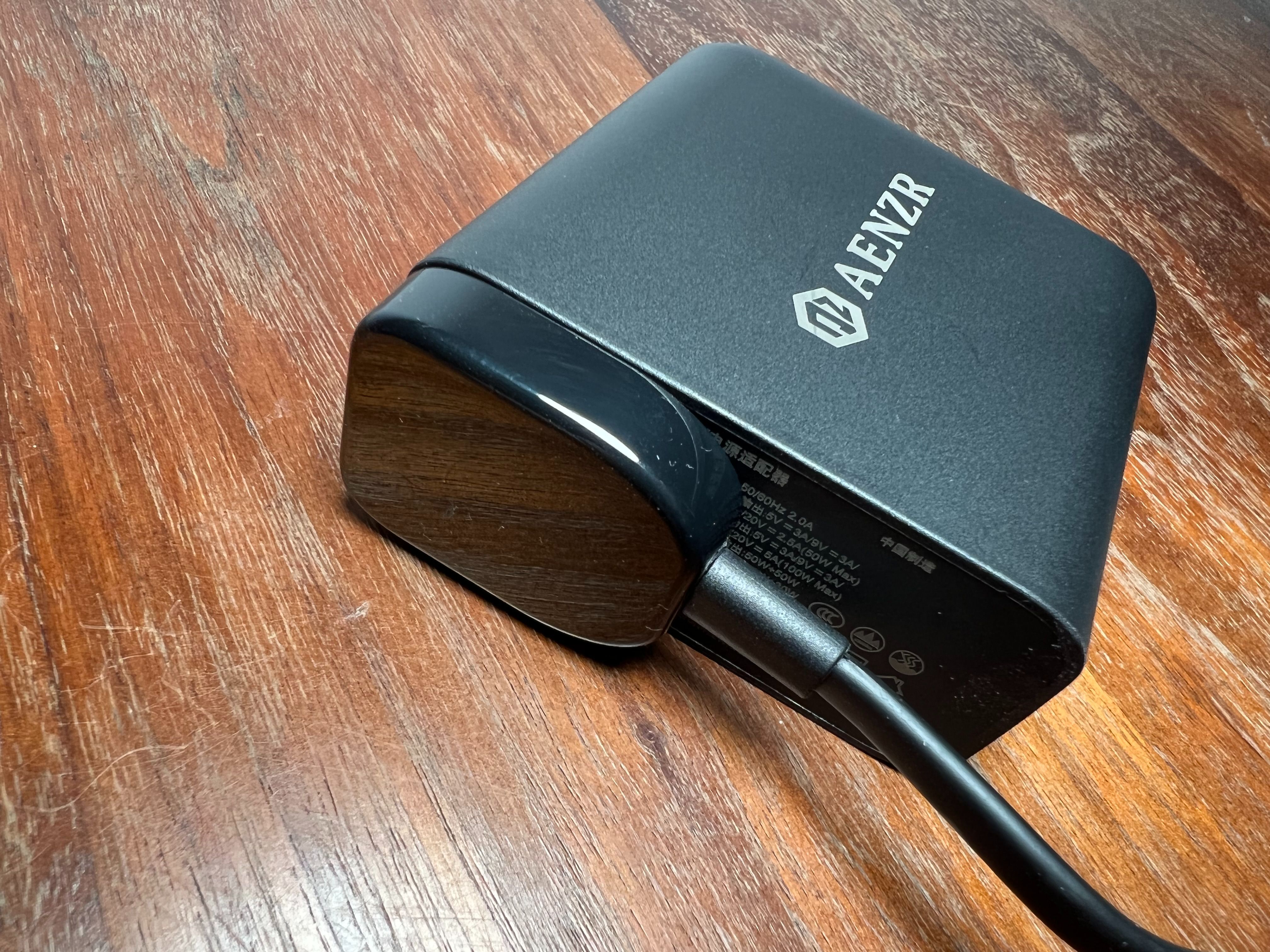 创业|四C口独立快充，桌充、墙充两相宜丨AENZR 130W氮化镓GaN