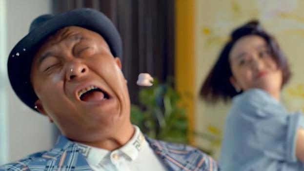 赵四|播出2天，票房第一，“尼古拉斯赵四”的导演处女作，我夸不出口