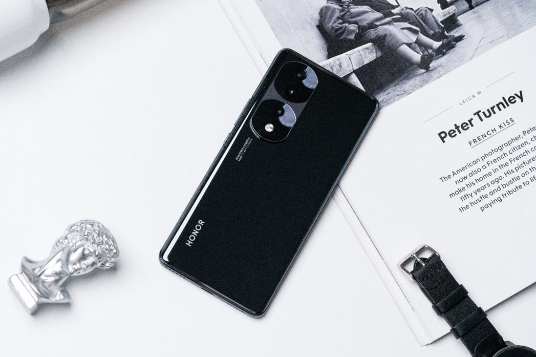 显示器|骁龙7gen1有何特色?小米、荣耀搭载机型陆续登场