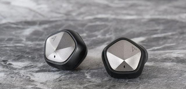 无线耳机|高品质编码可让耳机更好听？关于真无线耳机的九问八答