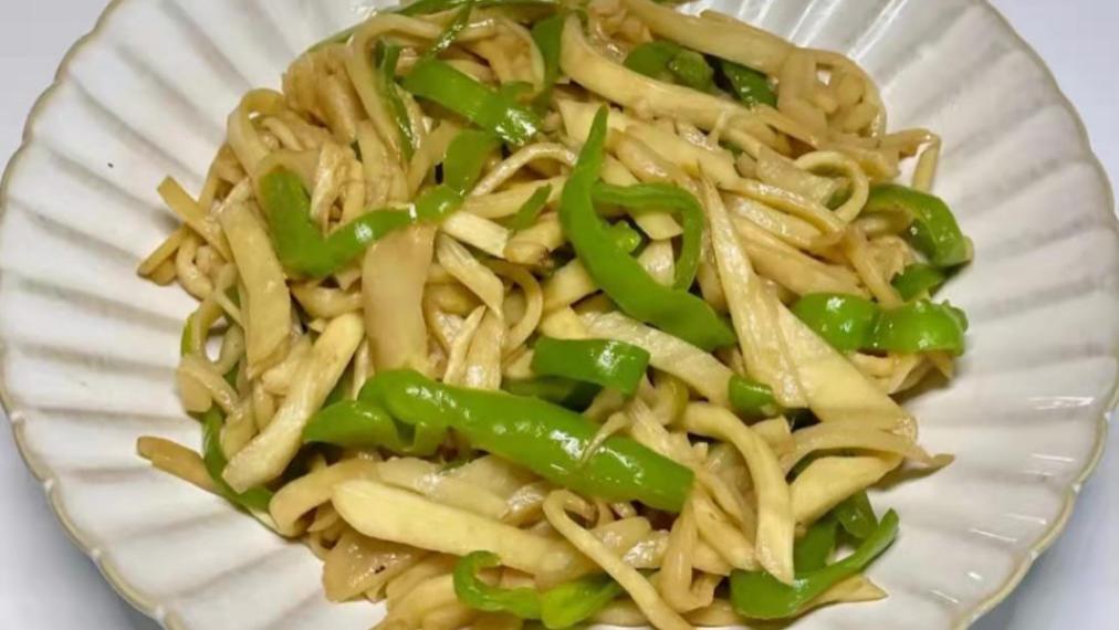 茭白|春季之后，宁可少吃猪肉，也别放过吃它，爽口解腻，不懂吃可惜了