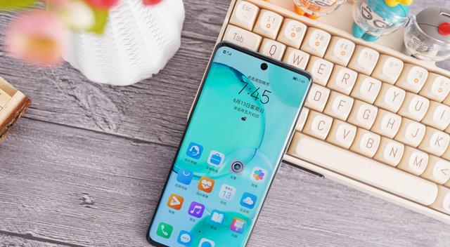 荣耀|从2999跌至2199元！256GB+1亿像素，荣耀旗舰无奈开启清仓模式