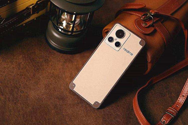 芯片|X7独显芯片+隐藏式压感肩键,这款预售新机值不值买?