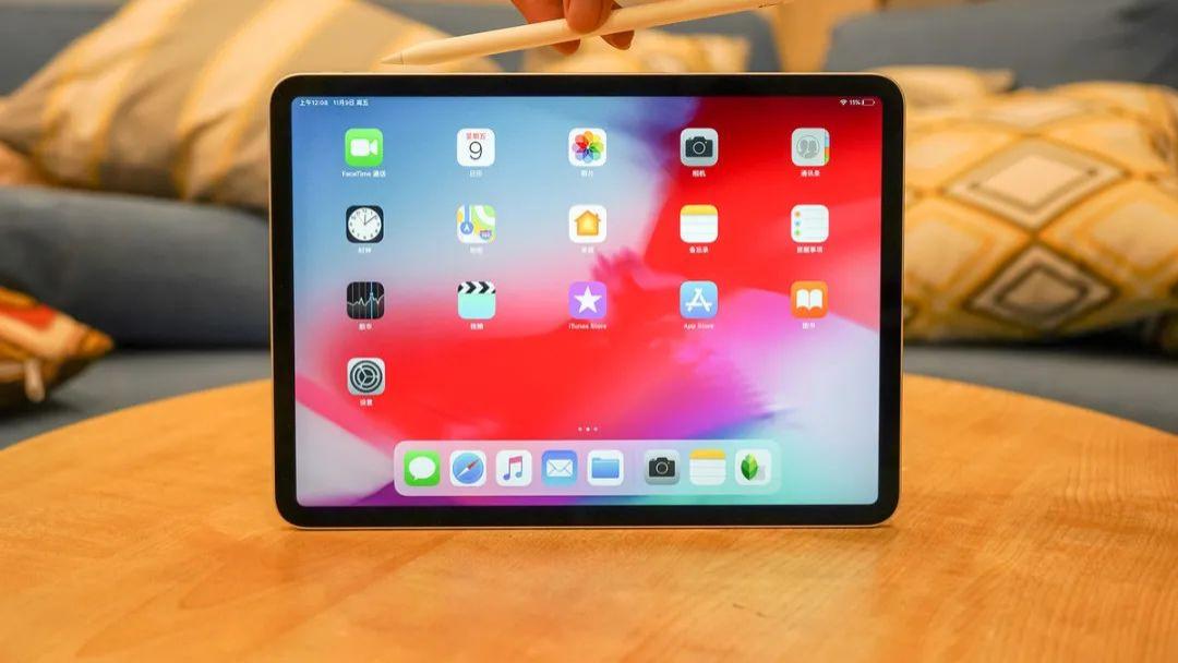 iPad Pro|iPad Pro 是时候革新一下正面设计了