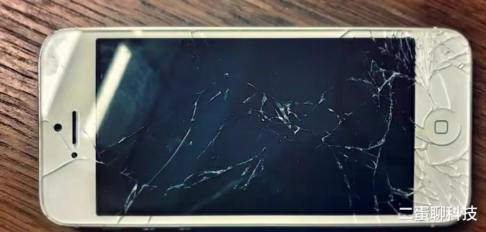 贴膜|iPhone有必要贴膜吗?