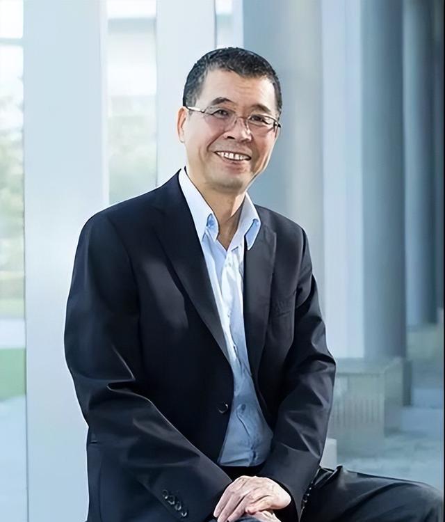 蔡明|中国山寨机之王蔡明介的奋斗人生