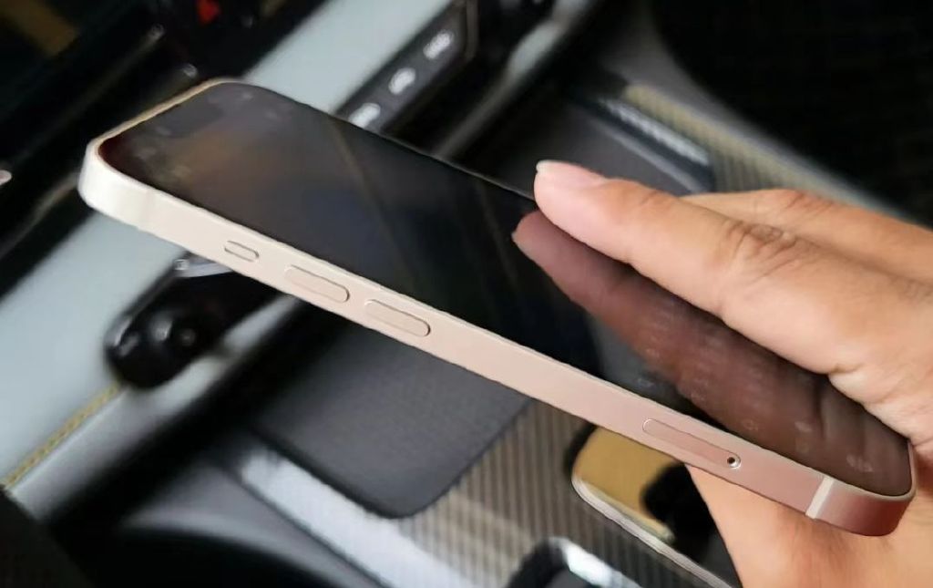 天玑9000|iPhone13美版与国行的区别,看了之后你会选择美版吗?